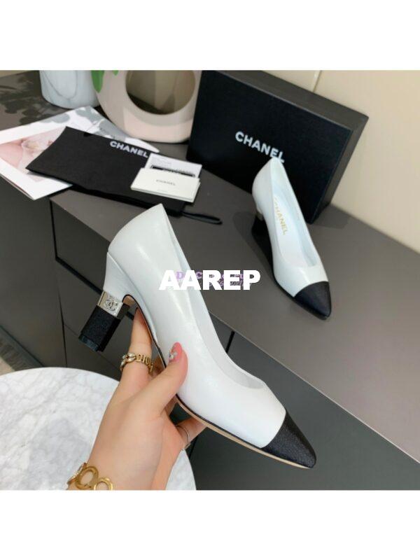 Replica Chanel 20s Ballerina Lambskin Pumps G35802 White 7