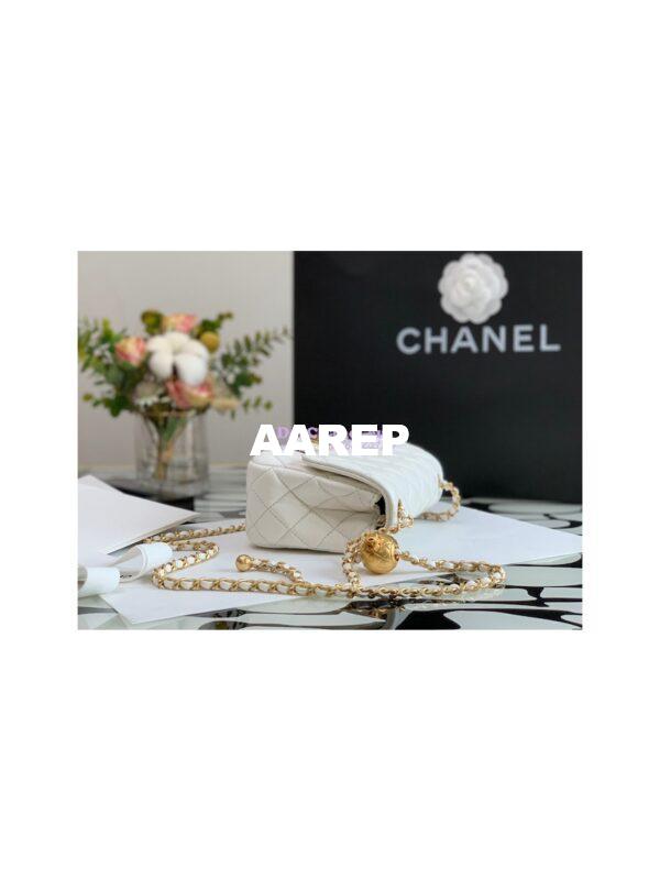 Replica Chanel Lambskin Flap Bag AS1786 White 4