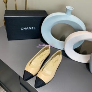 Replica Chanel 20s Ballerina Lambskin Flat G35800 Beige 2
