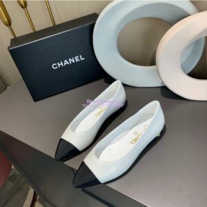 Replica Chanel 20s Ballerina Lambskin Flat G35800 White 2
