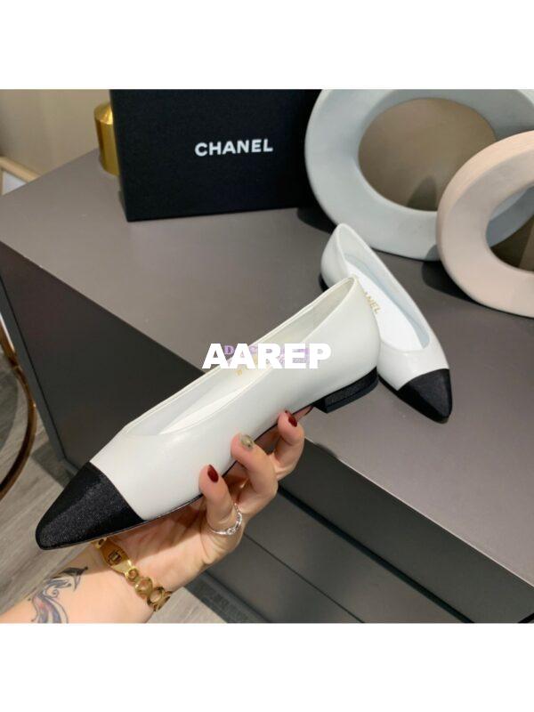 Replica Chanel 20s Ballerina Lambskin Flat G35800 White 10