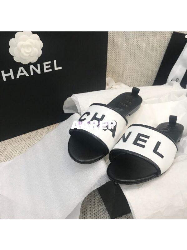 Replica Chanel 20AW Mules Lambskin G08229 White 11