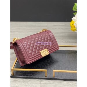 Replica Chanel Medium Boy Handbag in Grained Calfskin with Matte Gold Hardware 67086 Wine 2