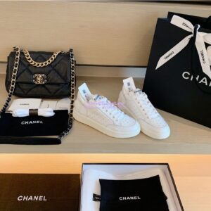 Replica Chanel Trainers Calfskin Sneakers G35934 White 2
