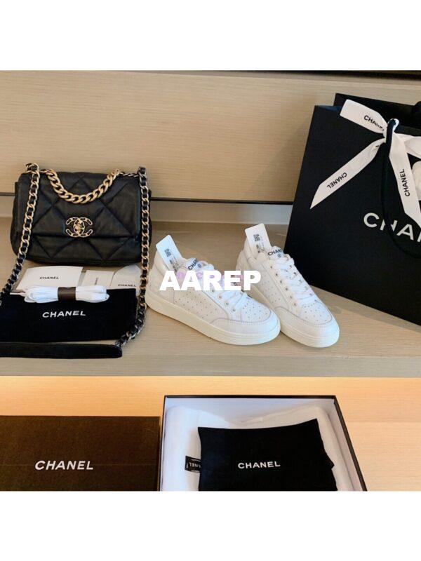 Replica Chanel Trainers Calfskin Sneakers G35934 White 2
