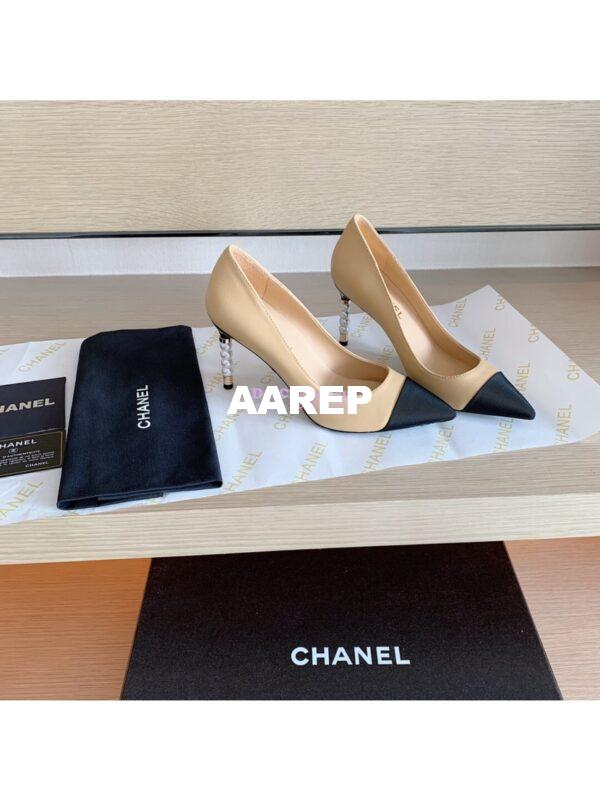 Replica Chanel Lambskin & Grossgrain G35535 Beige Black 3