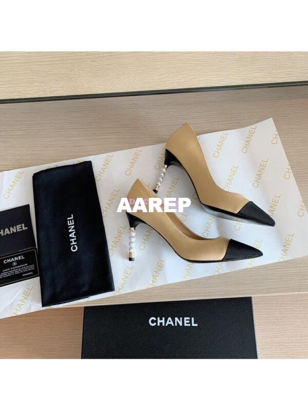 Replica Chanel Lambskin & Grossgrain G35535 Beige Black 5