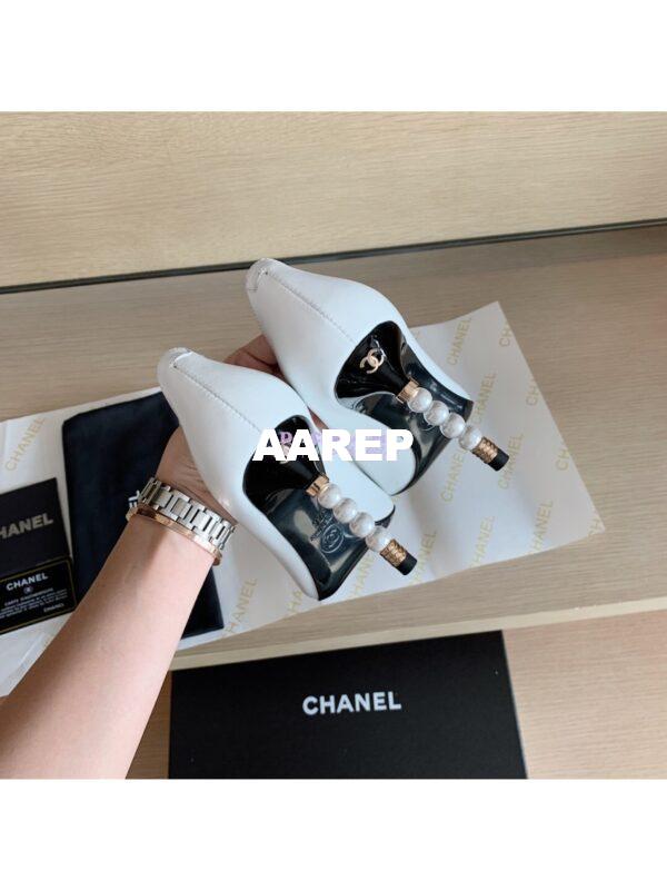 Replica Chanel Lambskin & Patent Calfskin G35535 WhiteBlack 7