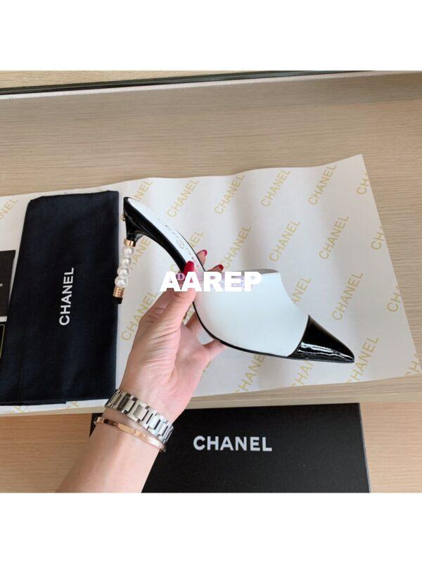 Replica Chanel Lambskin & Patent Calfskin G35540 White Black 3