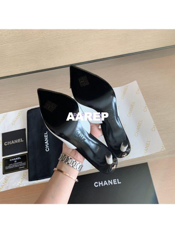 Replica Chanel Lambskin & Patent Calfskin G35540 White Black 7