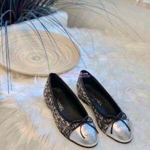 Replica Chanel Tweed w Metallic Lambskin Silver Cap Toe Ballerinas G02819 2