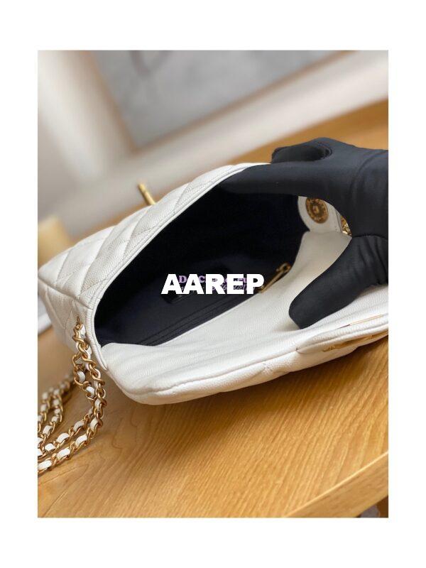 Replica Chanel Small Flap Bag in Grained Shiny Calfskin AS3368 AS3369 White 11