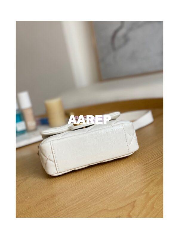 Replica Chanel Small Flap Bag in Grained Shiny Calfskin AS3368 AS3369 White 18
