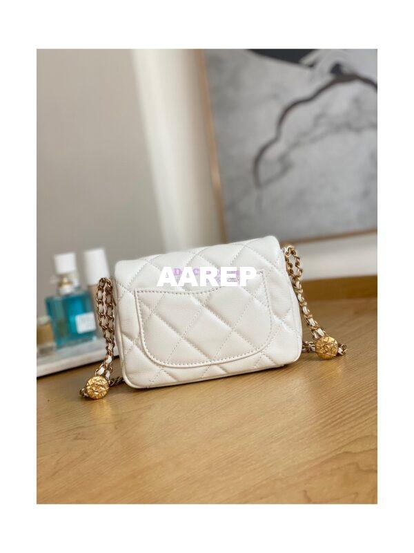 Replica Chanel Small Flap Bag in Grained Shiny Calfskin AS3368 AS3369 White 19