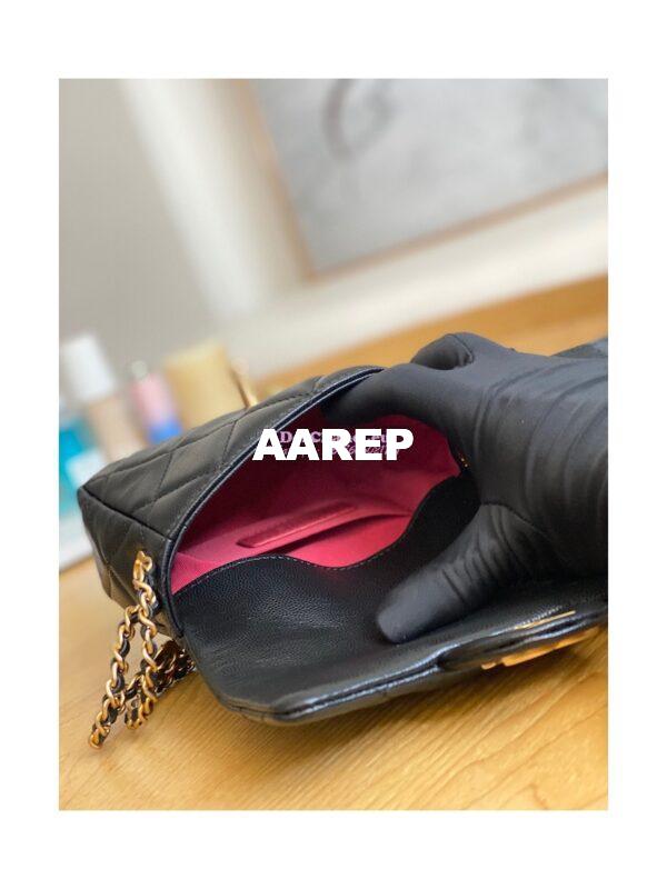 Replica Chanel Small Flap Bag in Grained Shiny Calfskin AS3368 AS3369 Black 9