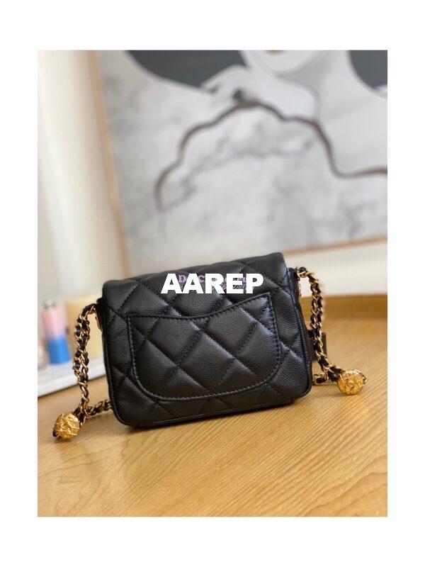 Replica Chanel Small Flap Bag in Grained Shiny Calfskin AS3368 AS3369 Black 11