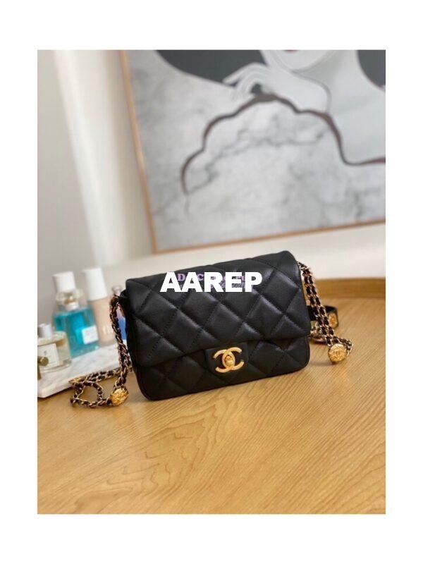 Replica Chanel Small Flap Bag in Grained Shiny Calfskin AS3368 AS3369 Black 13
