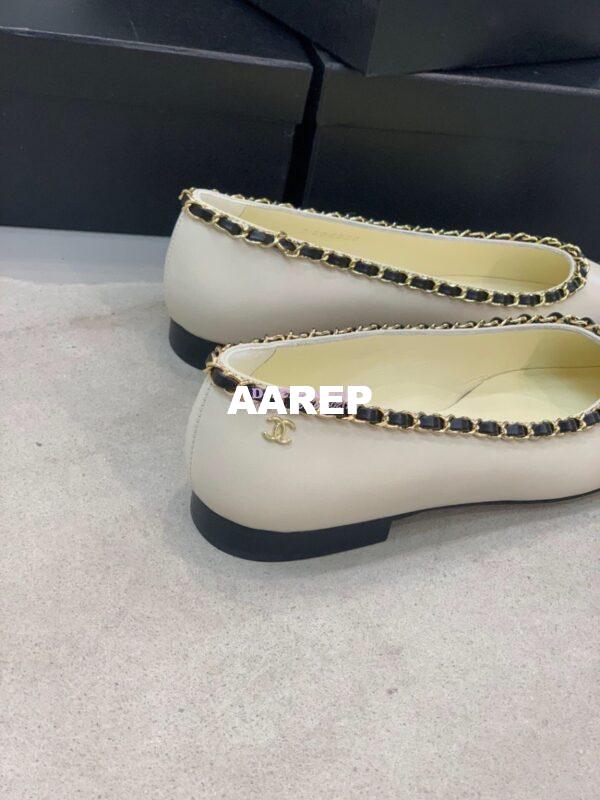 Replica Chanel Lambskin Ballerinas with Woven Chain Braided G35389 Light Beige 8