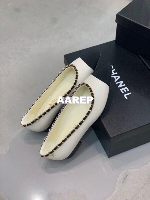 Replica Chanel Lambskin Ballerinas with Woven Chain Braided G35389 Light Beige 10