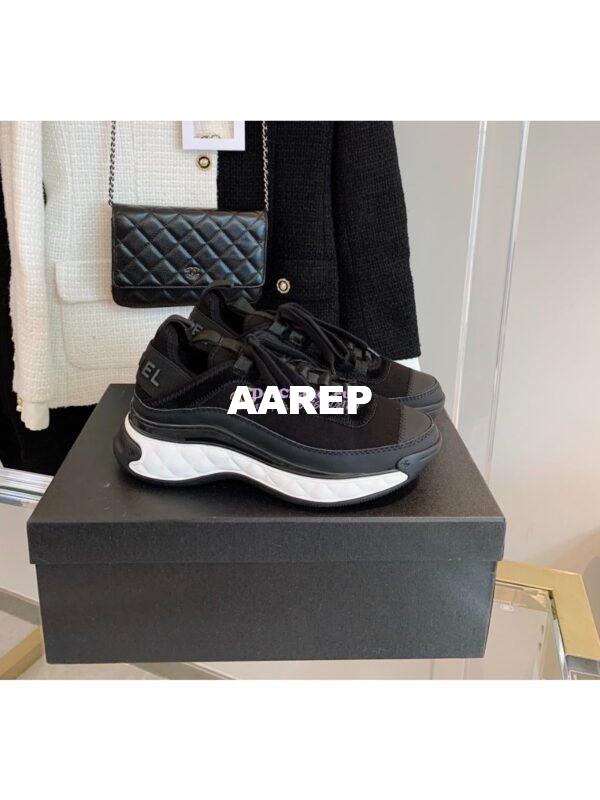 Replica Chanel Velvet Calfskin & Mixed Fibers Sneakers G35617 Black 3