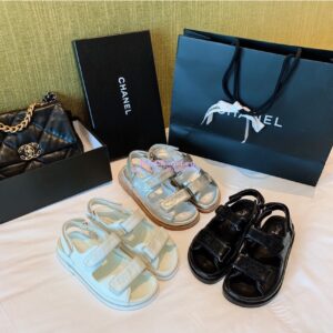 Replica Chanel Vintage Calfskin Sandals G34603 White