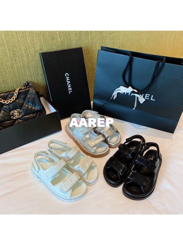 Replica Chanel Vintage Calfskin Sandals G34603 White 3