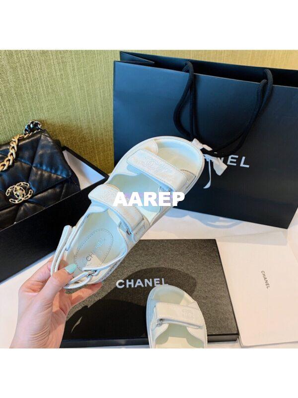 Replica Chanel Vintage Calfskin Sandals G34603 White 7