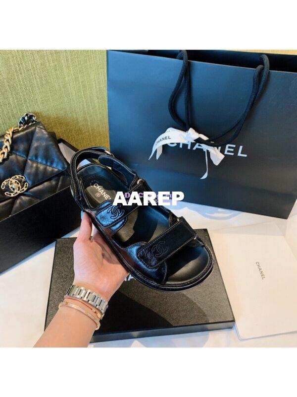 Replica Chanel Vintage Calfskin Sandals G34603 Black 6