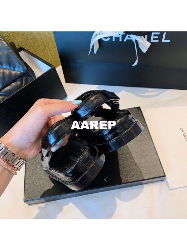 Replica Chanel Vintage Calfskin Sandals G34603 Black 10