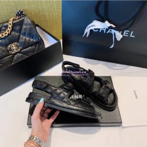 Replica Chanel Lambskin Sandals G34601 Black 2