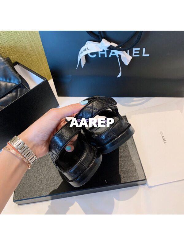Replica Chanel Lambskin Sandals G34601 Black 8