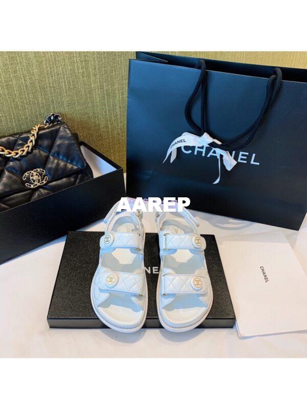 Replica Chanel Lambskin Sandals G34601 White 2