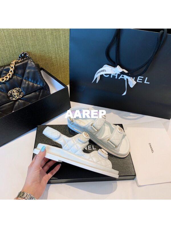Replica Chanel Lambskin Sandals G34601 White 3