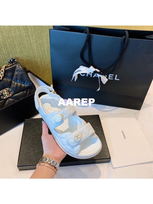 Replica Chanel Lambskin Sandals G34601 White 5