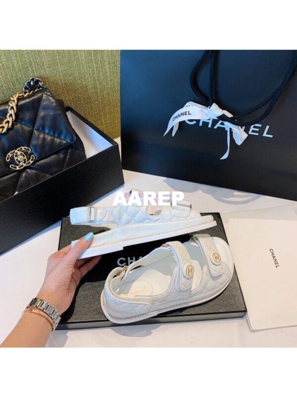 Replica Chanel Lambskin Sandals G34601 White 7