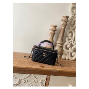 Replica Chanel Vanity With Chain in Lambskin Top Handle AP2846 Black