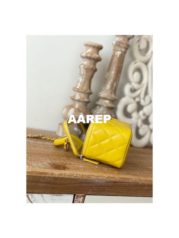 Replica Chanel Vanity With Chain in Lambskin Top Handle AP2846 Yellow 8