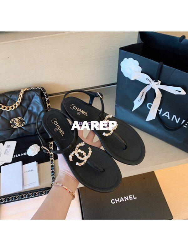 Replica Chanel Lambskin Sandals G35692 Black 5
