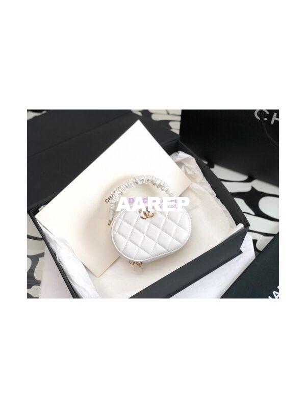 Replica Chanel 22SS Small Vanity Case Lambskin AP2731 White