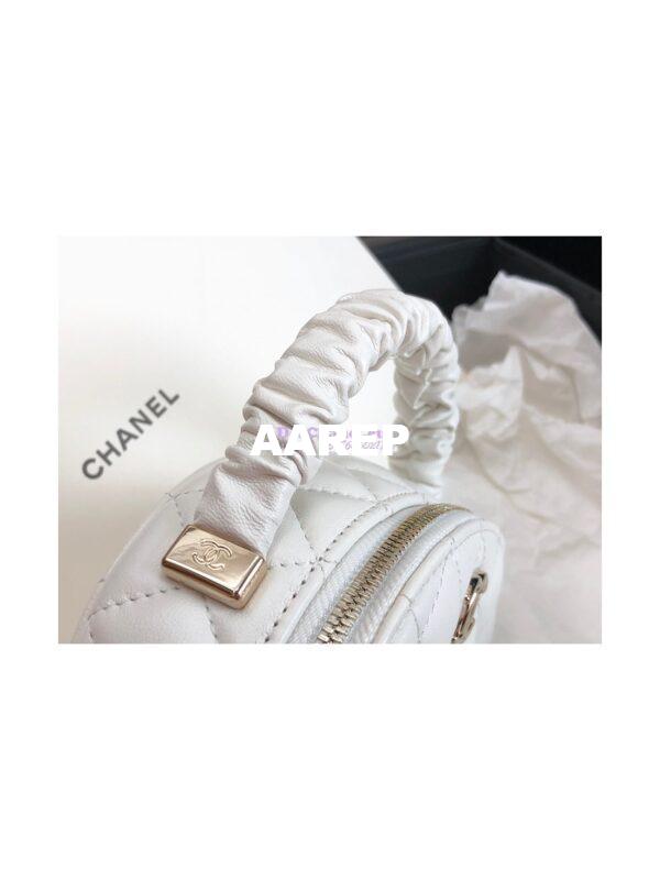 Replica Chanel 22SS Small Vanity Case Lambskin AP2731 White 3
