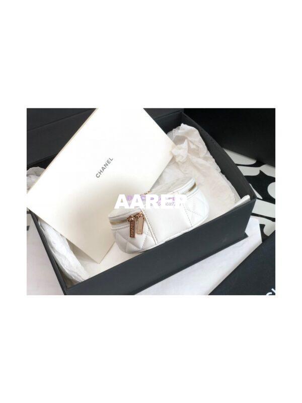 Replica Chanel 22SS Small Vanity Case Lambskin AP2731 White 6