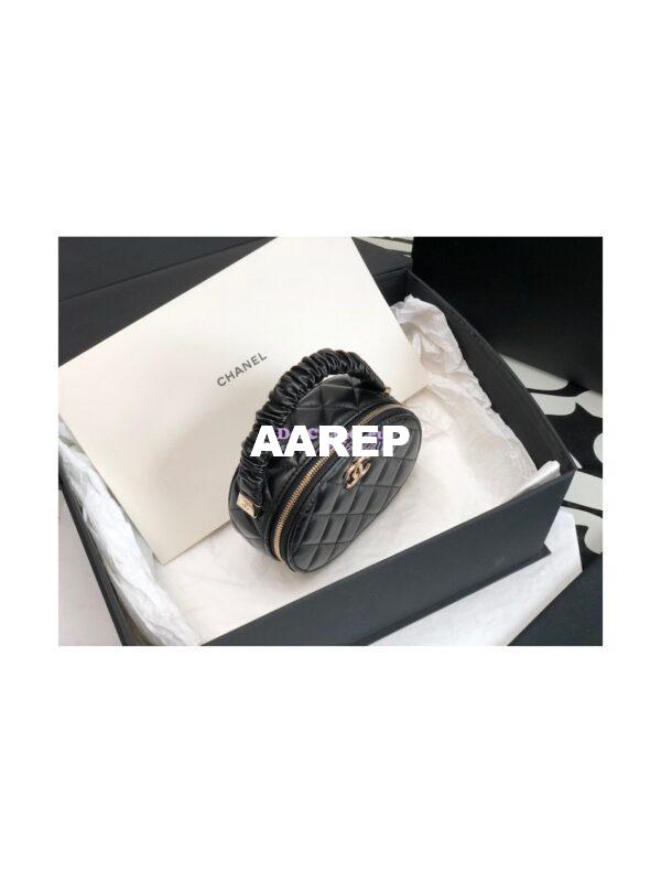 Replica Chanel 22SS Small Vanity Case Lambskin AP2731 Black 5
