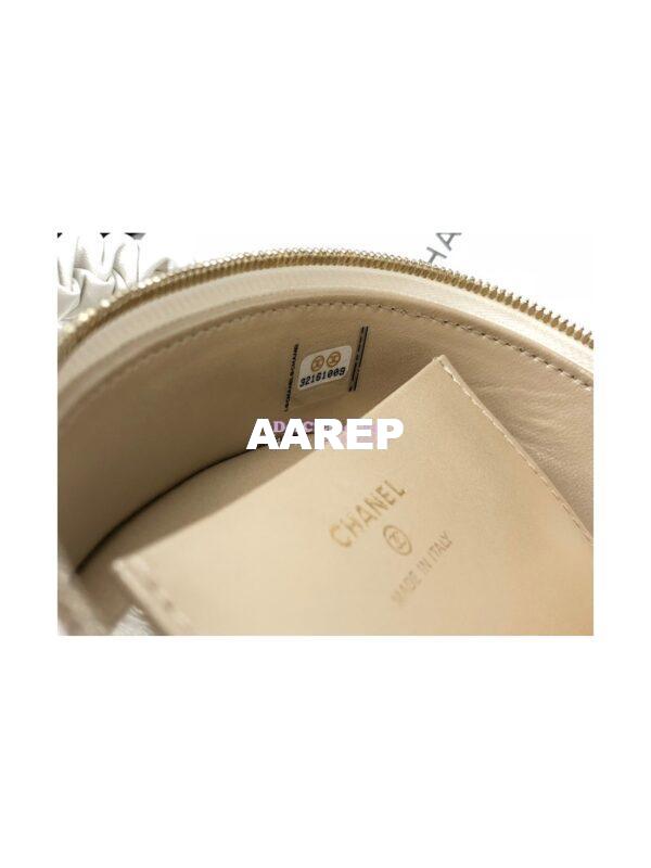 Replica Chanel 22SS Small Vanity Case Lambskin AP2731 Black 9