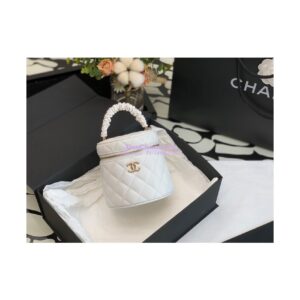 Replica Chanel 22SS Lambskin Vanity Case AP2730 White