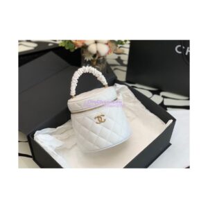 Replica Chanel 22SS Lambskin Vanity Case AP2730 White 2
