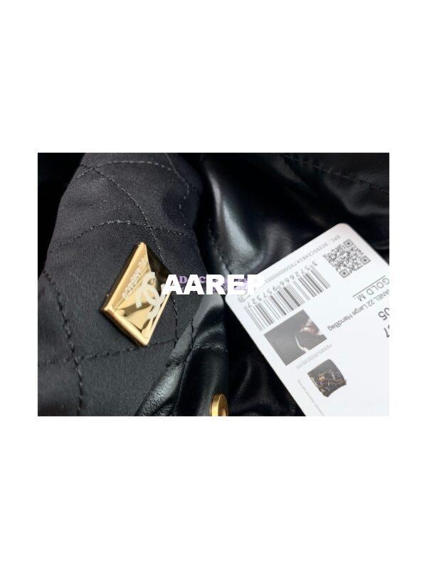 Replica Chanel 22 Handbag Shiny Calfskin AS3260 AS3261 Black with Lacquered Metal 11
