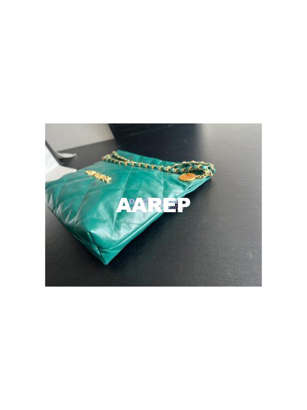 Replica Chanel 22 Handbag Shiny Calfskin AS3260 AS3261 Green 14