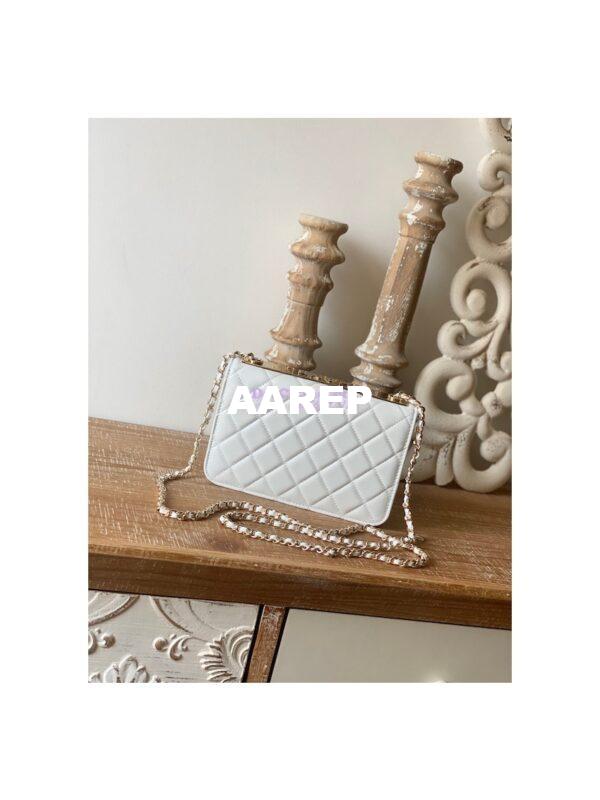 Replica Chanel 22SS SLG Wallet On Chain in Lambskin A80982 White 8