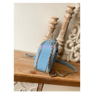Replica Chanel 22SS Vanity Case Grained Calfskin AS3222 Sky Blue 2