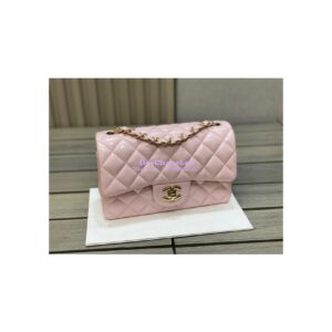 Replica Chanel Small Classic Flap CF Bag Lambskin Shining Light Gold Hardware 20cm in Light Pink 2